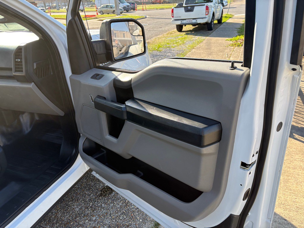 2017 Ford F-150 Image 15