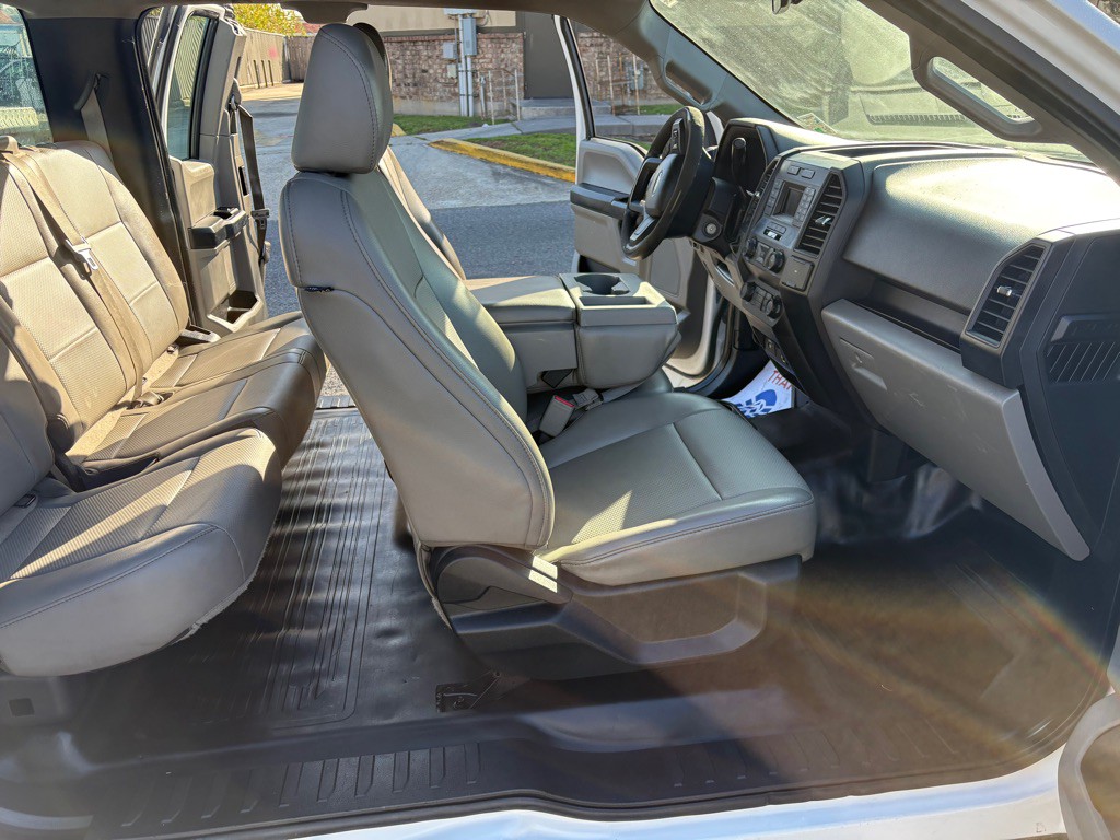 2017 Ford F-150 Image 16