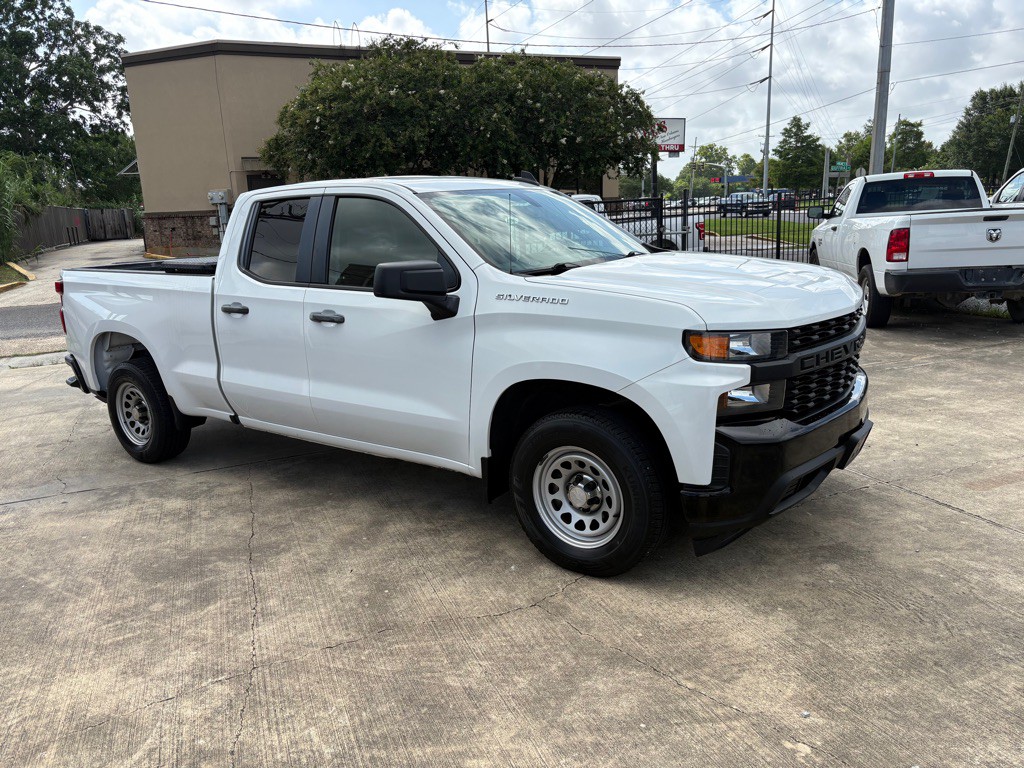 2019 Chevrolet Silverado 1500 Image 2