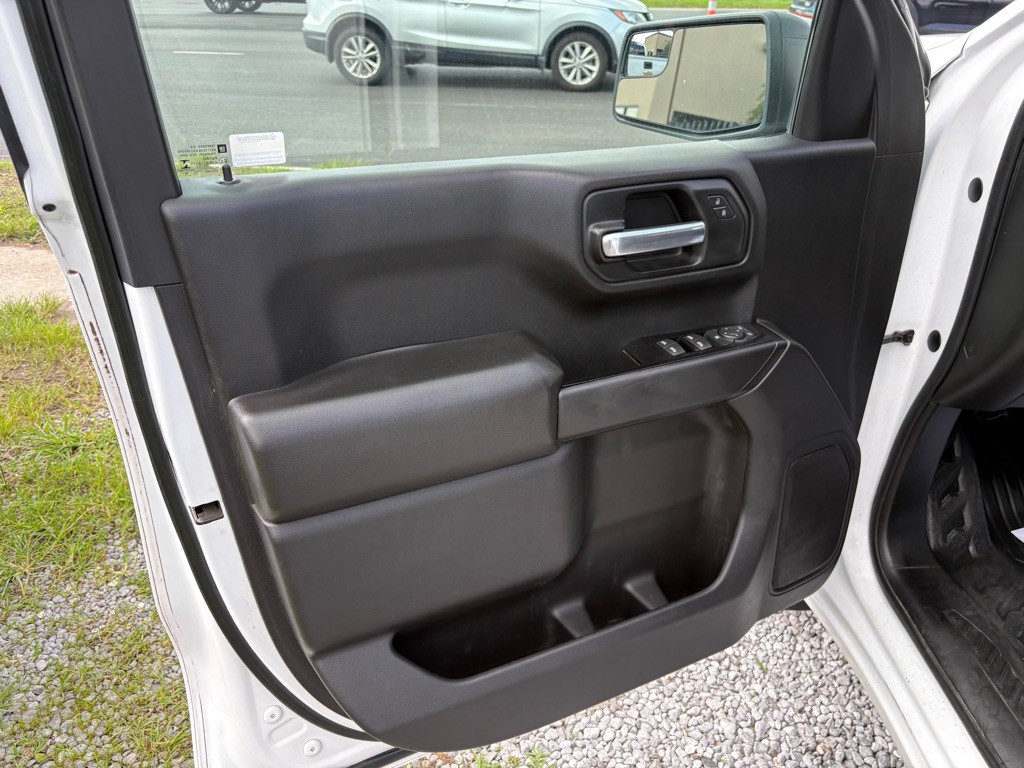 2019 Chevrolet Silverado 1500 Image 19