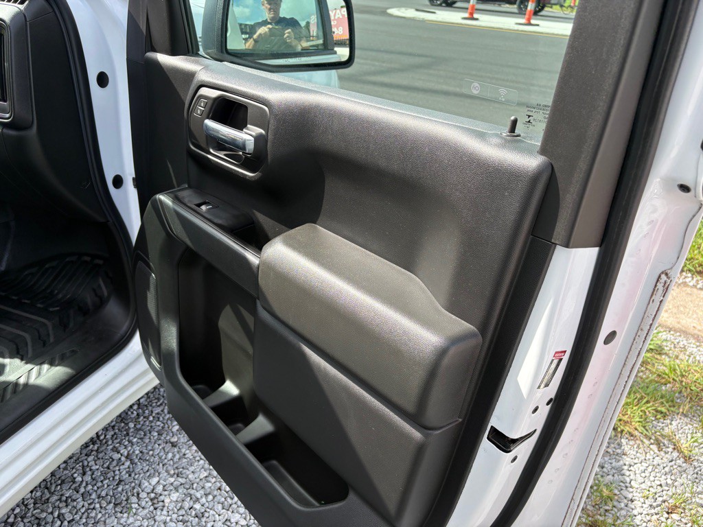 2019 Chevrolet Silverado 1500 Image 25