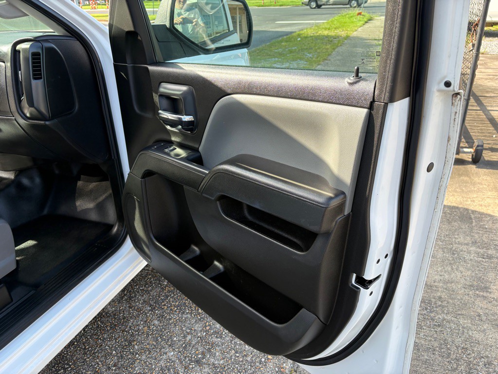 2019 Chevrolet Silverado 1500 Image 16