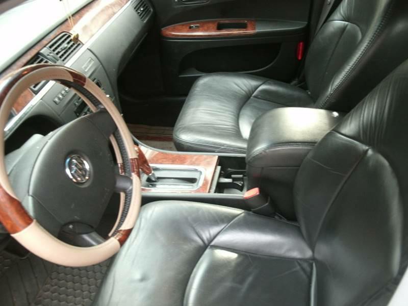 2005 Buick Lacrosse Image 5