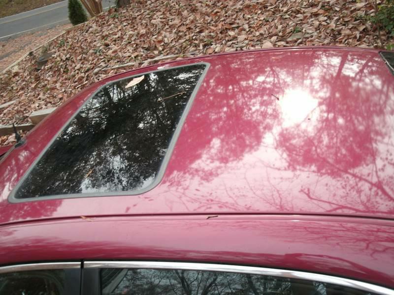 2005 Buick Lacrosse Image 8