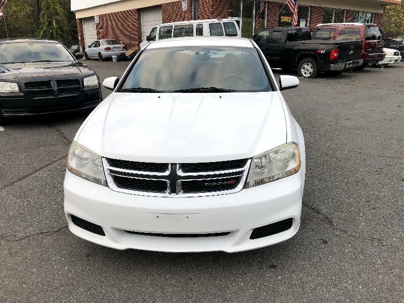 2012 Dodge Avenger Image 2