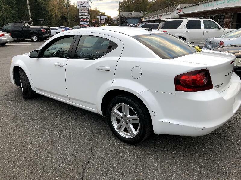 2012 Dodge Avenger Image 3