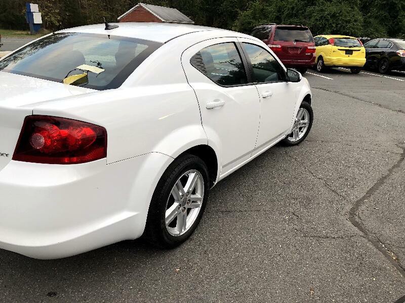 2012 Dodge Avenger Image 11