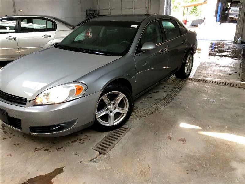 2008 Chevrolet Impala Image 2