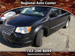 Image for 2010 Chrysler Town & Country Touring ID: 6907435