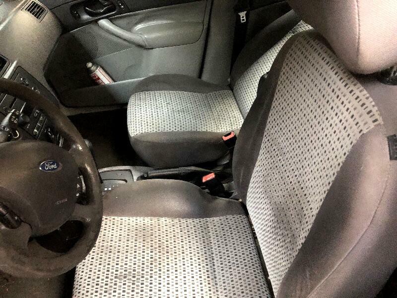 2007 Ford Focus Image 17