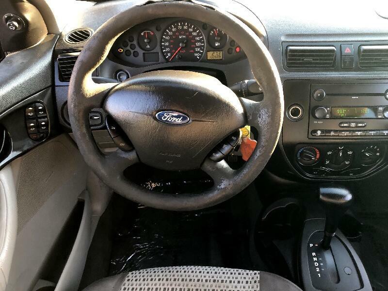 2007 Ford Focus Image 20