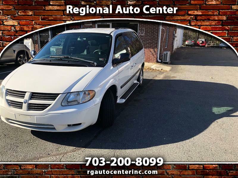 2005 Dodge Ram Van Image 1