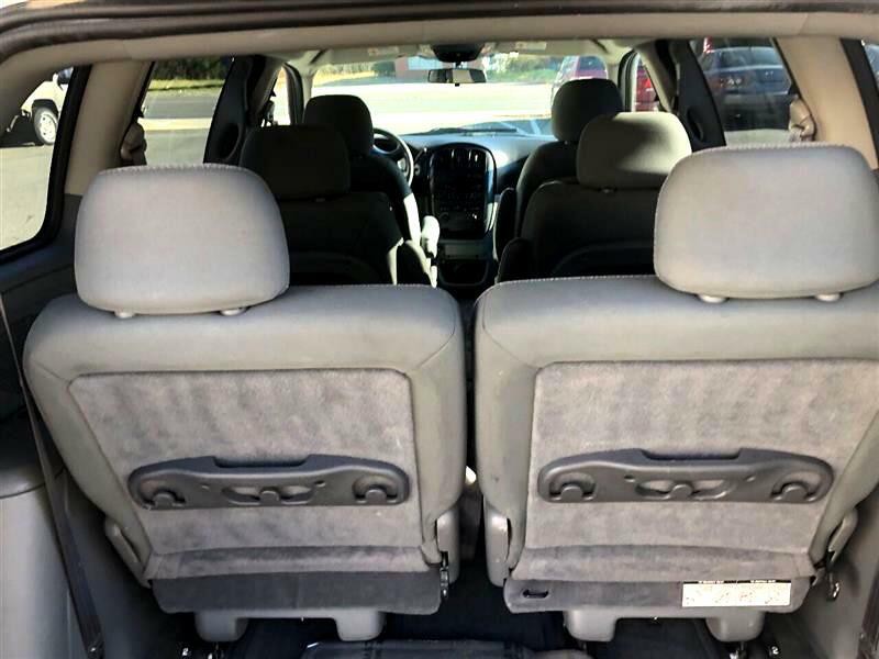 2005 Dodge Ram Van Image 15
