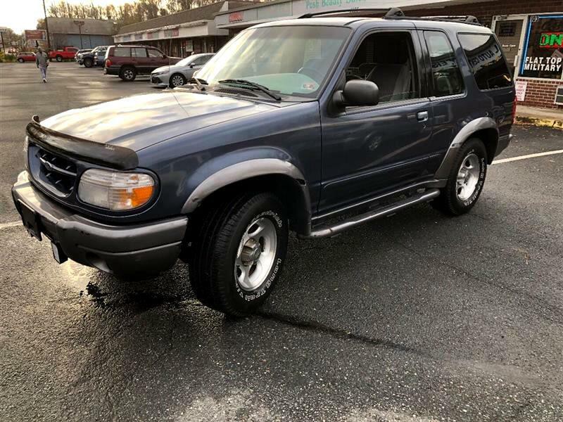 2000 Ford Explorer Image 4