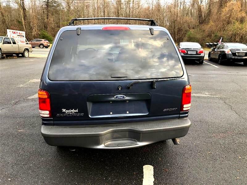 2000 Ford Explorer Image 10