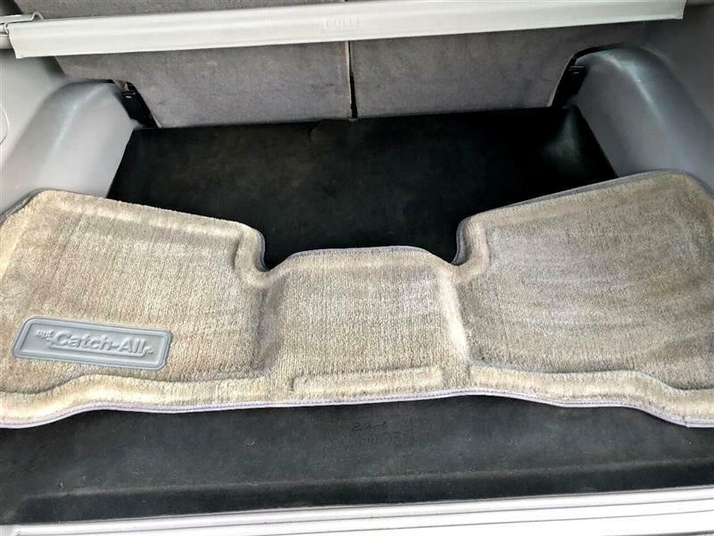 2000 Ford Explorer Image 29