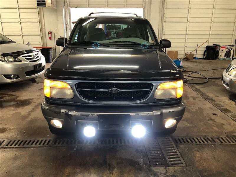 2000 Ford Explorer Image 37