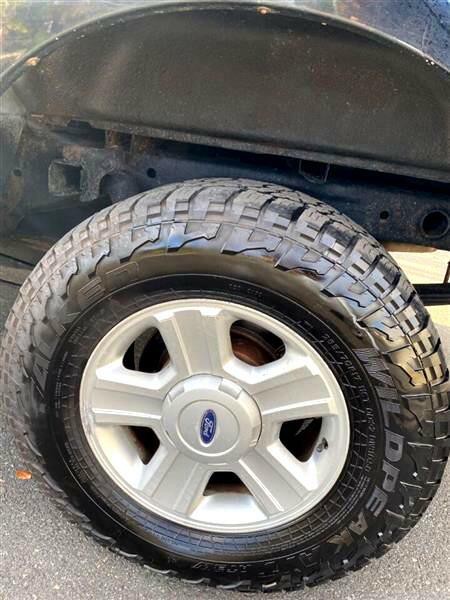 2005 Ford F-150 Image 11