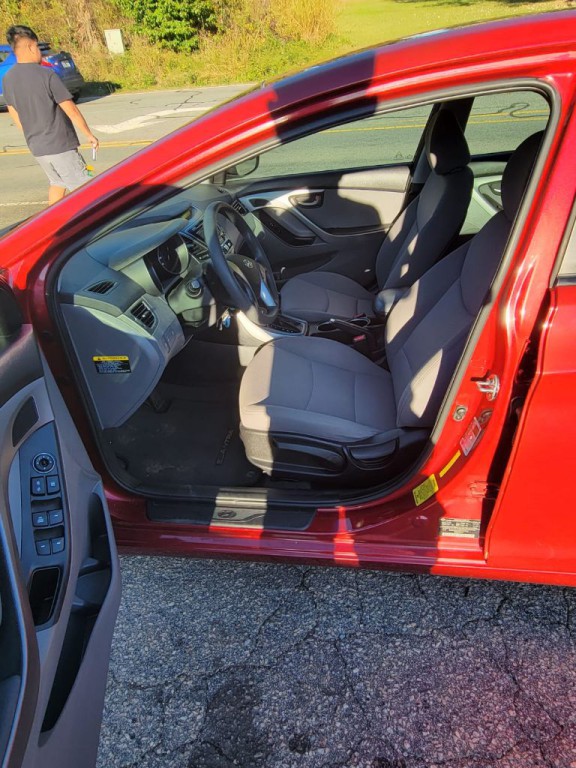 2016 Hyundai Elantra Image 7