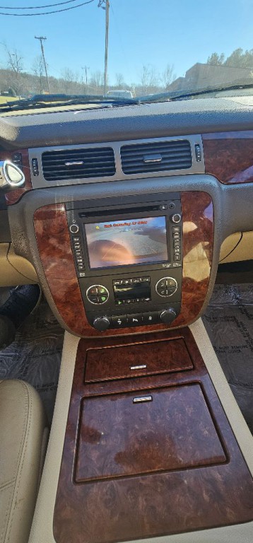 2013 Chevrolet Tahoe Image 4
