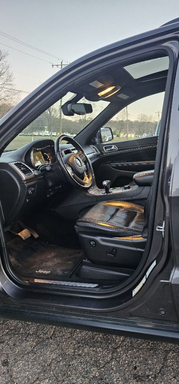 2014 Jeep Grand Cherokee Image 2