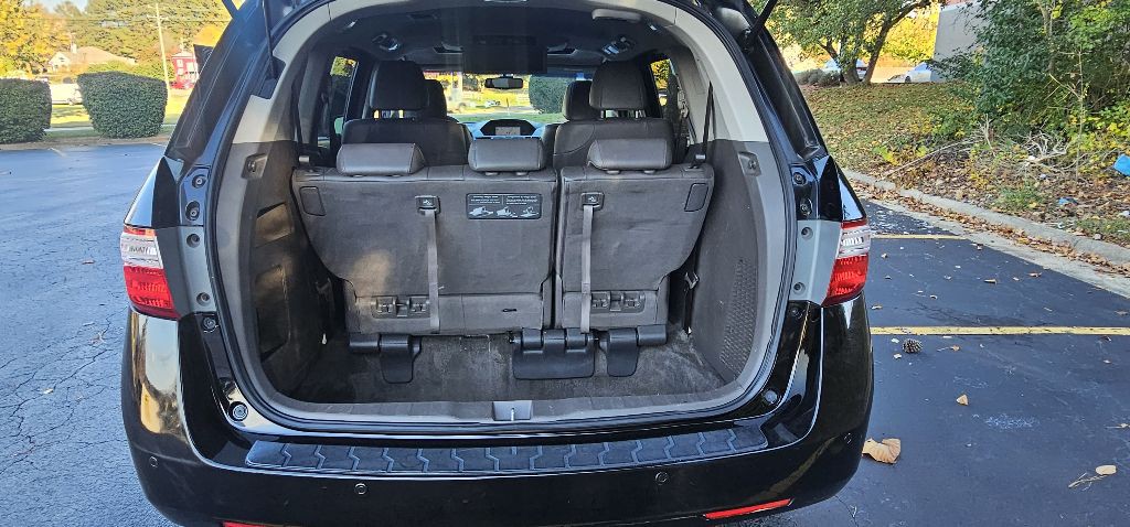 2012 Honda Odyssey Image 12