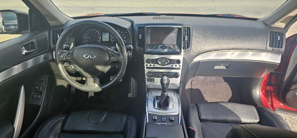 2014 INFINITI Q60 Image 17