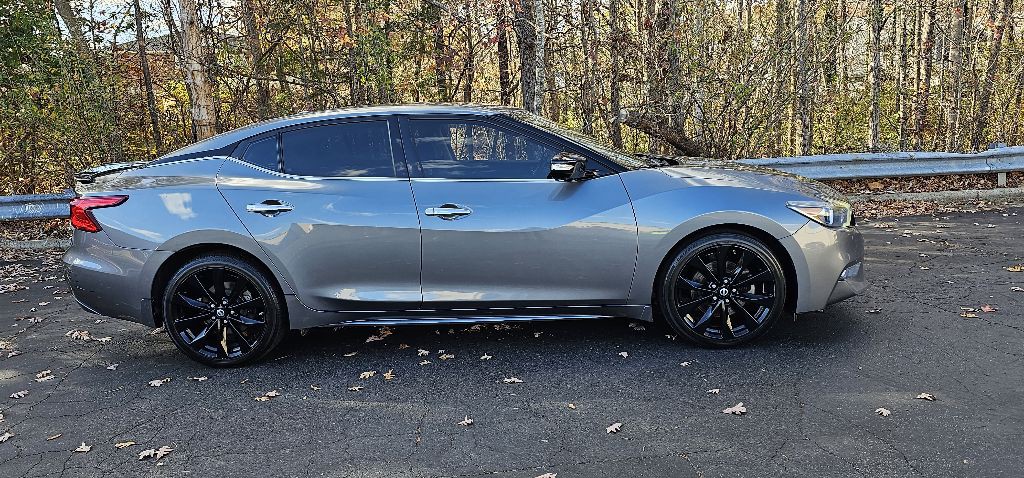 2018 Nissan Maxima Image 9