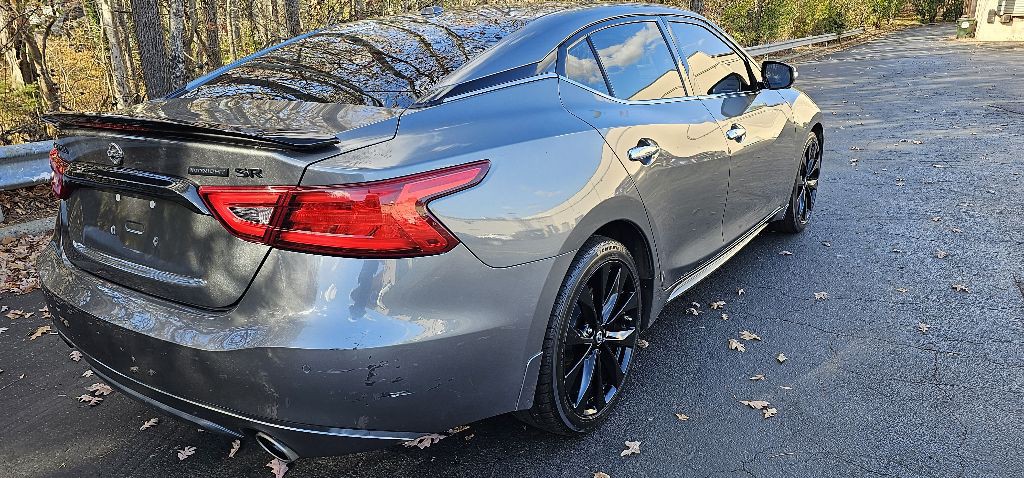 2018 Nissan Maxima Image 10