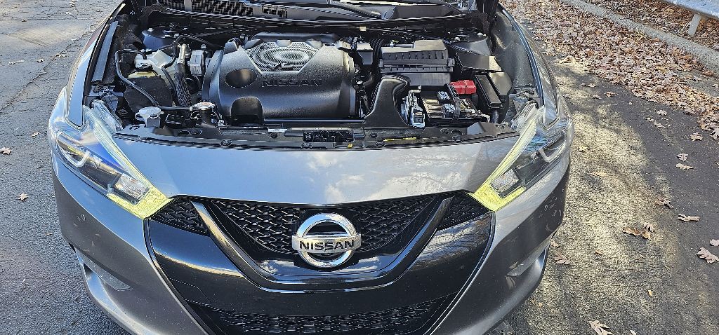 2018 Nissan Maxima Image 11