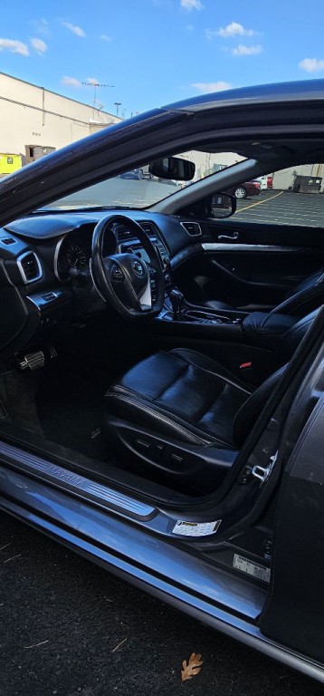 2018 Nissan Maxima Image 21