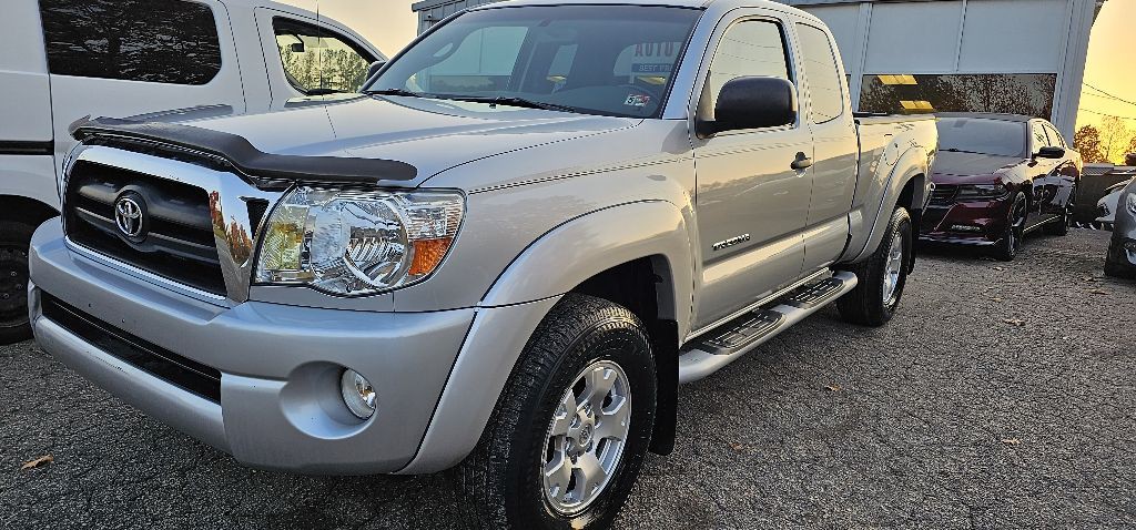 2006 Toyota Tacoma Image 1