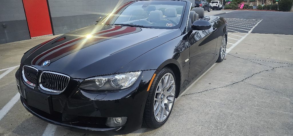 2008 BMW 3 Series Image 1