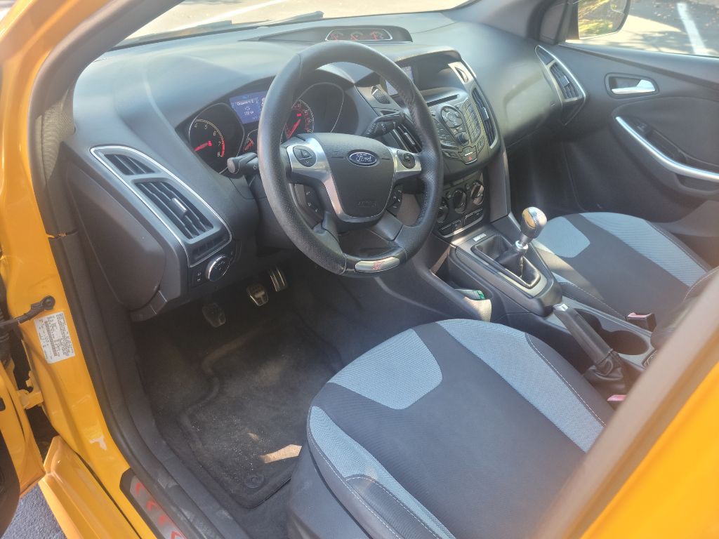 2013 Ford Focus Image 4