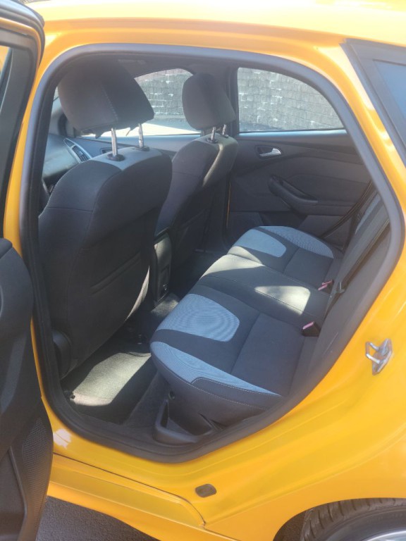 2013 Ford Focus Image 18