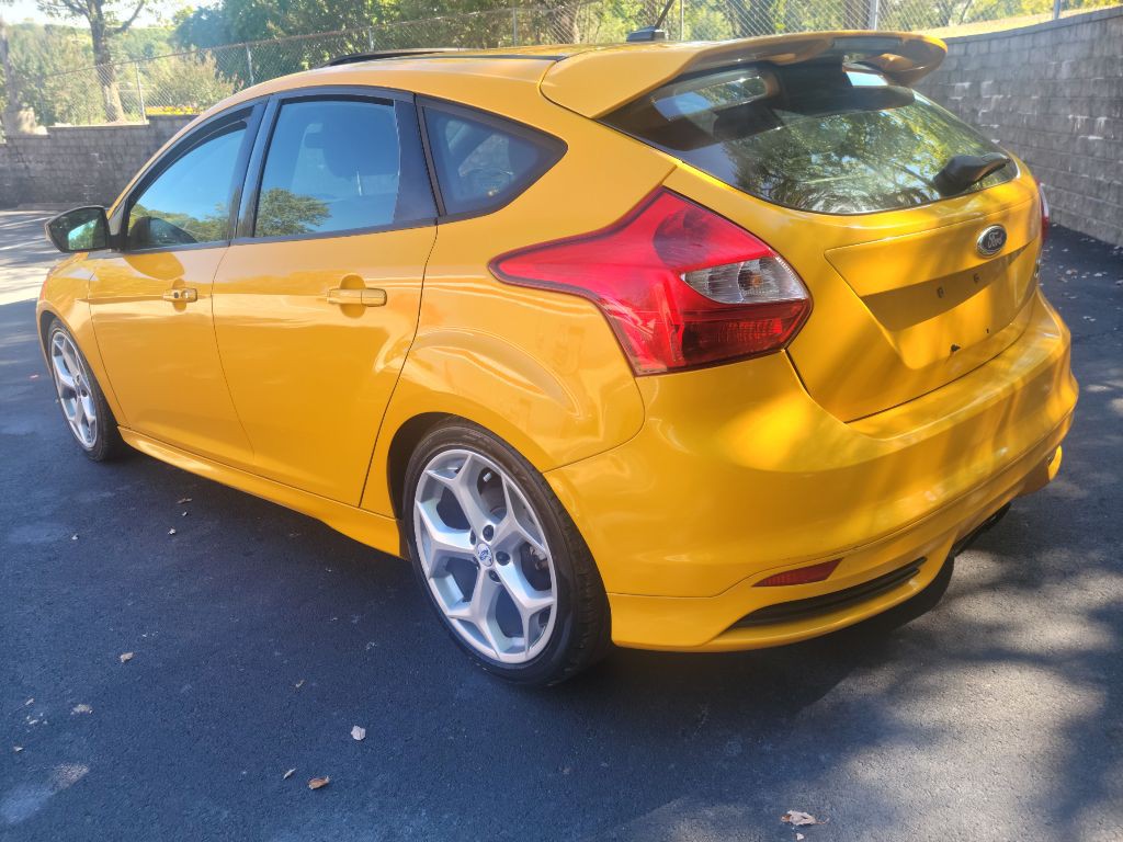 2013 Ford Focus Image 20