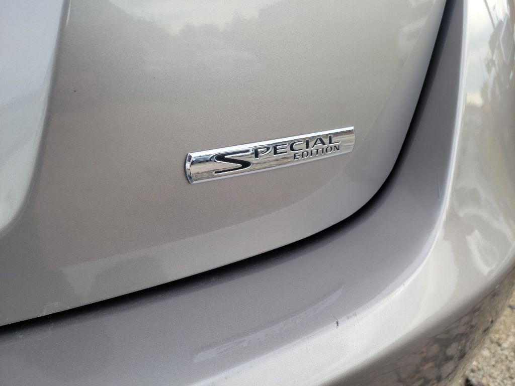 2013 Nissan Rogue Image 6