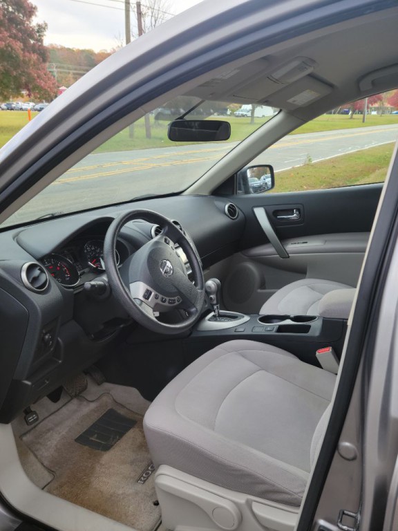 2013 Nissan Rogue Image 9