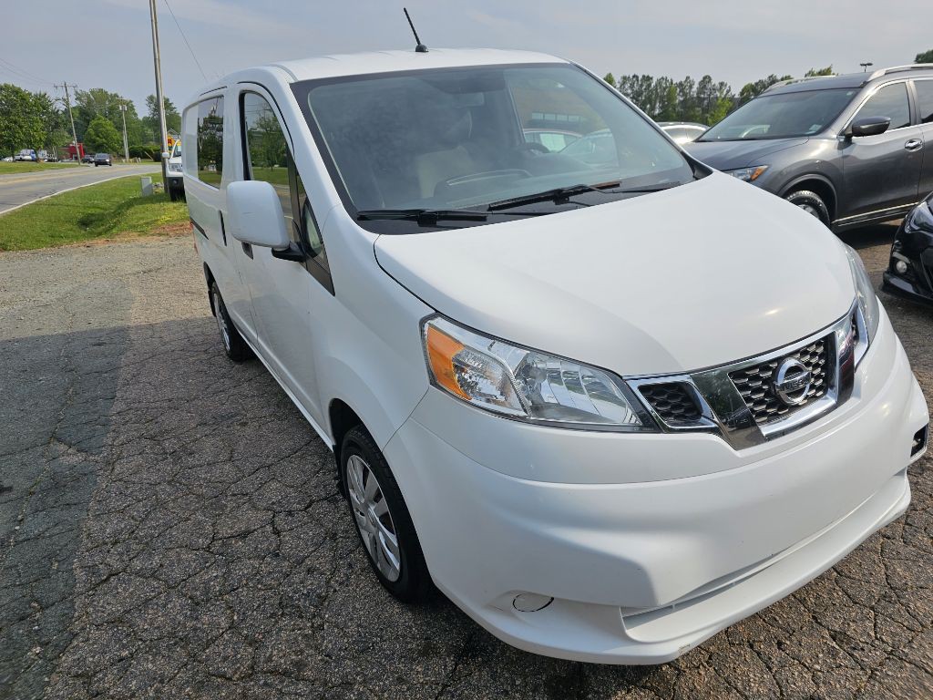 2017 Nissan NV200 Image 1