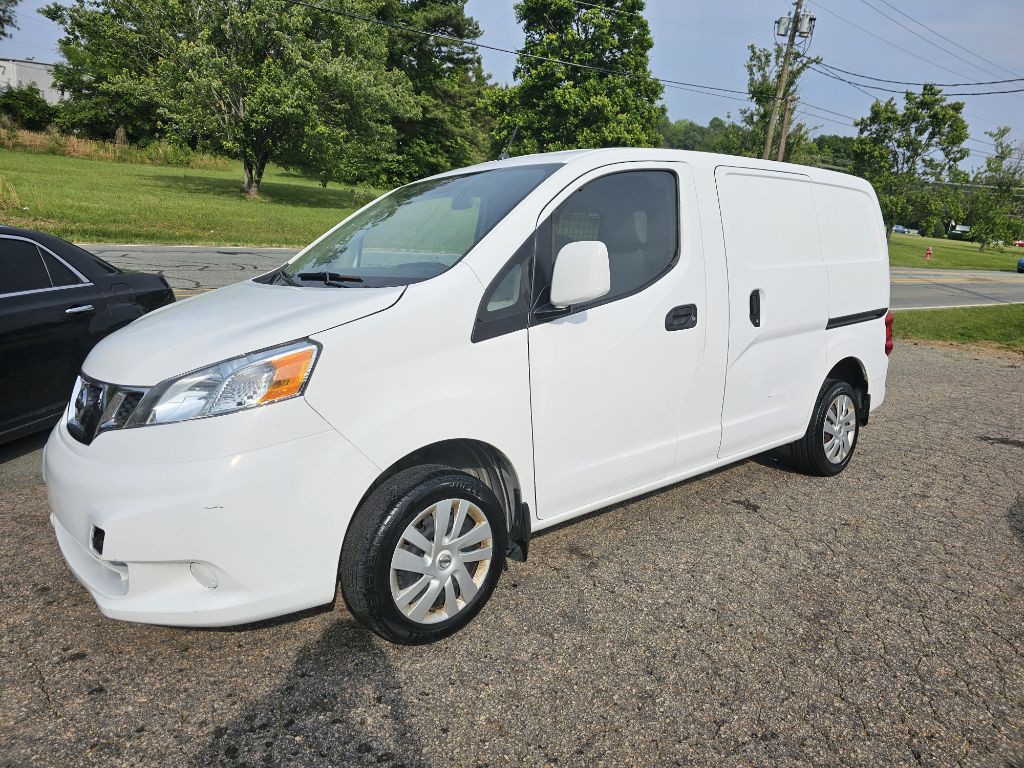 2017 Nissan NV200 Image 2