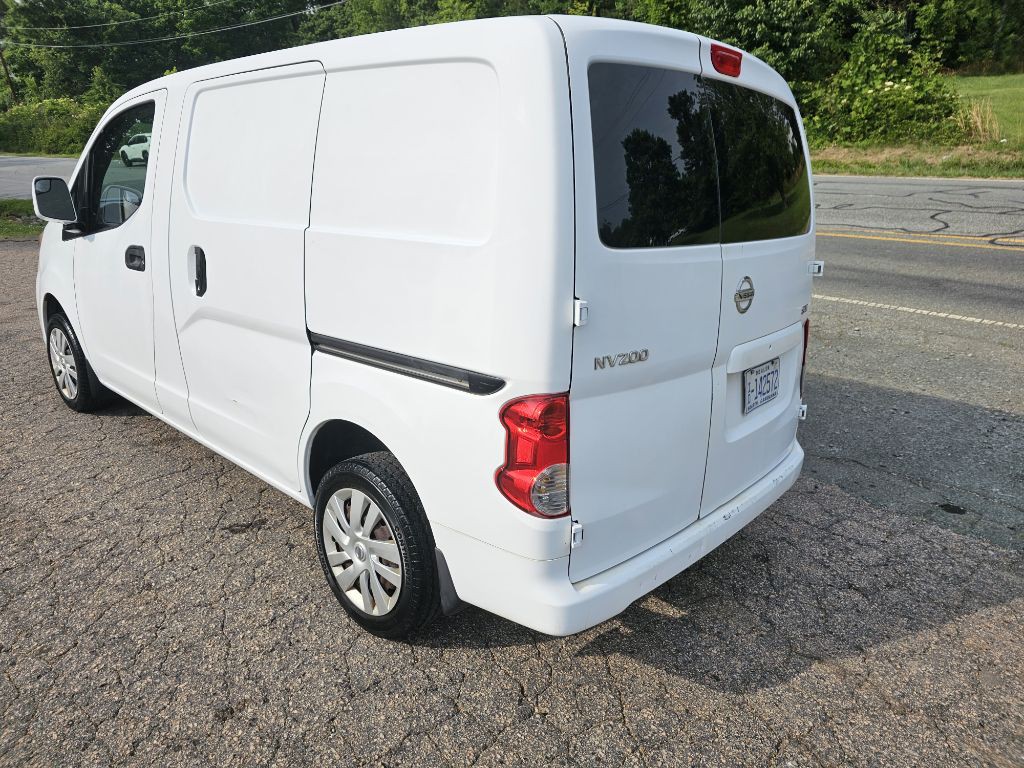 2017 Nissan NV200 Image 5