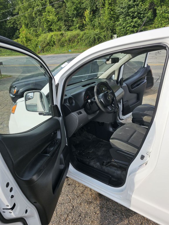 2017 Nissan NV200 Image 9