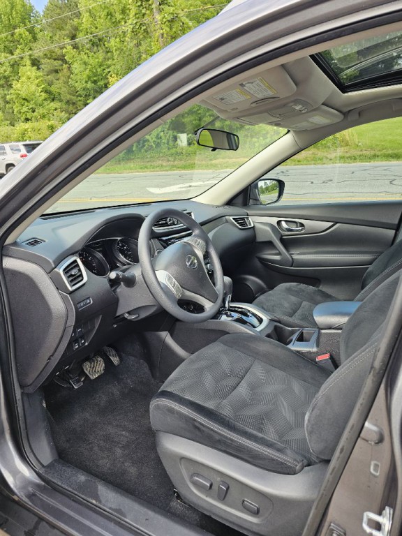 2015 Nissan Rogue Image 11
