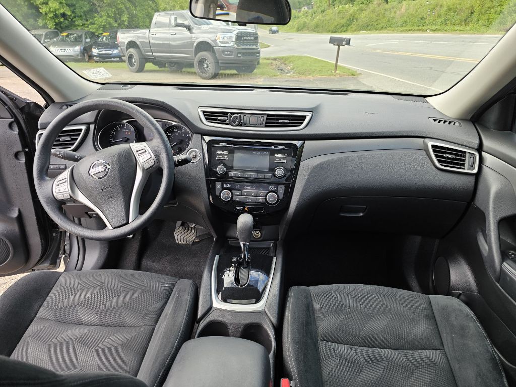 2015 Nissan Rogue Image 15