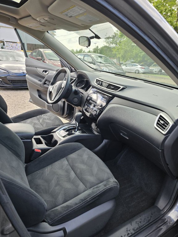 2015 Nissan Rogue Image 16