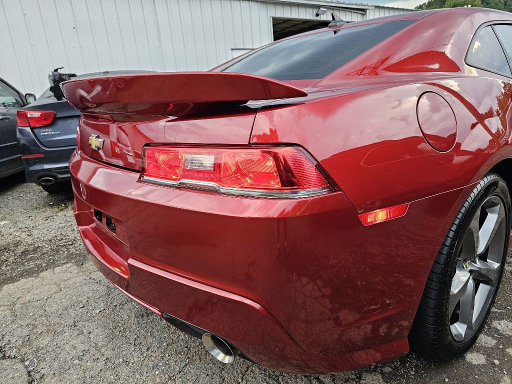 2015 Chevrolet Camaro Image 12