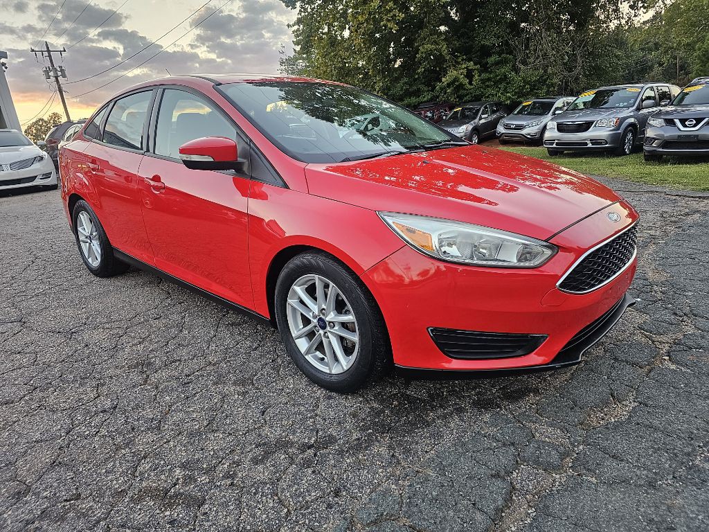 2016 Ford Focus Image 5