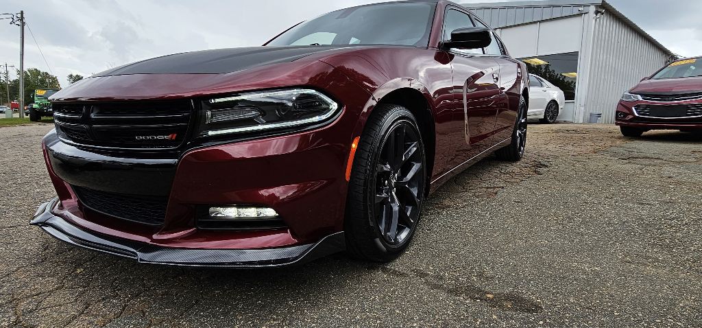 2021 Dodge Charger Image 2