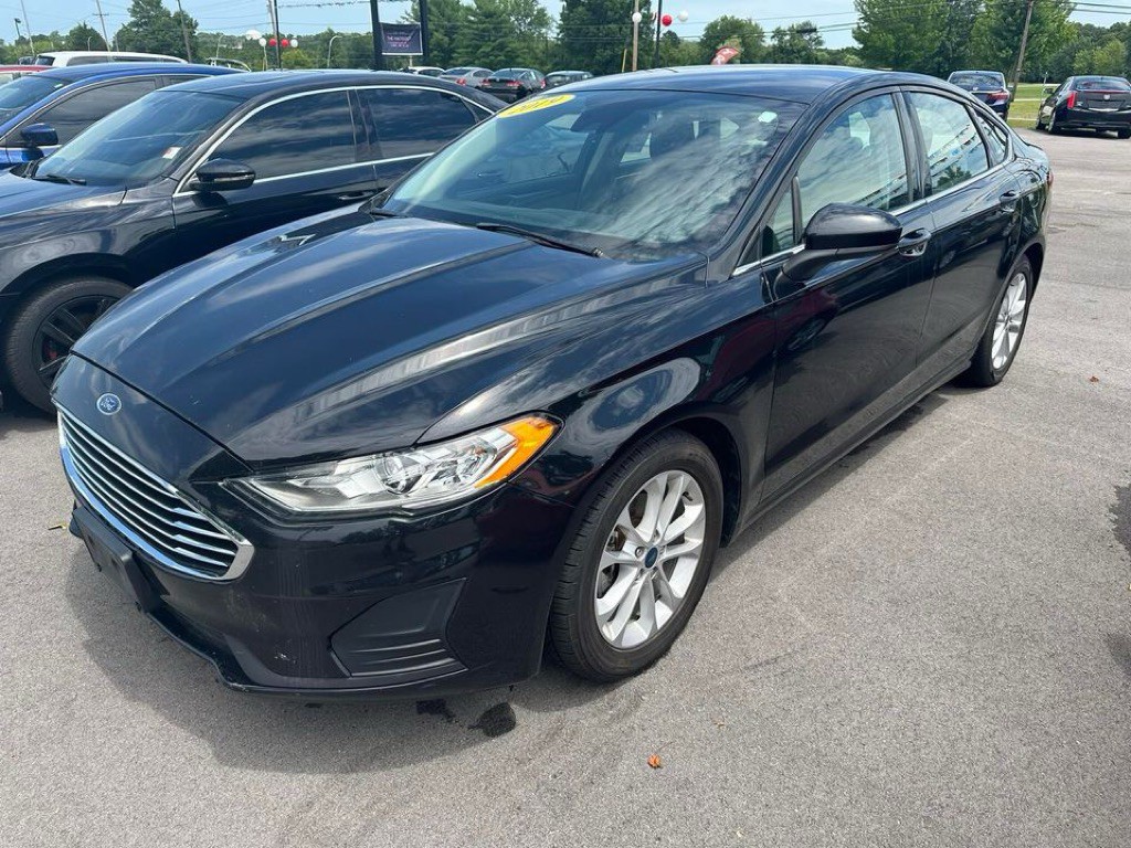 2019 Ford Fusion Image 1