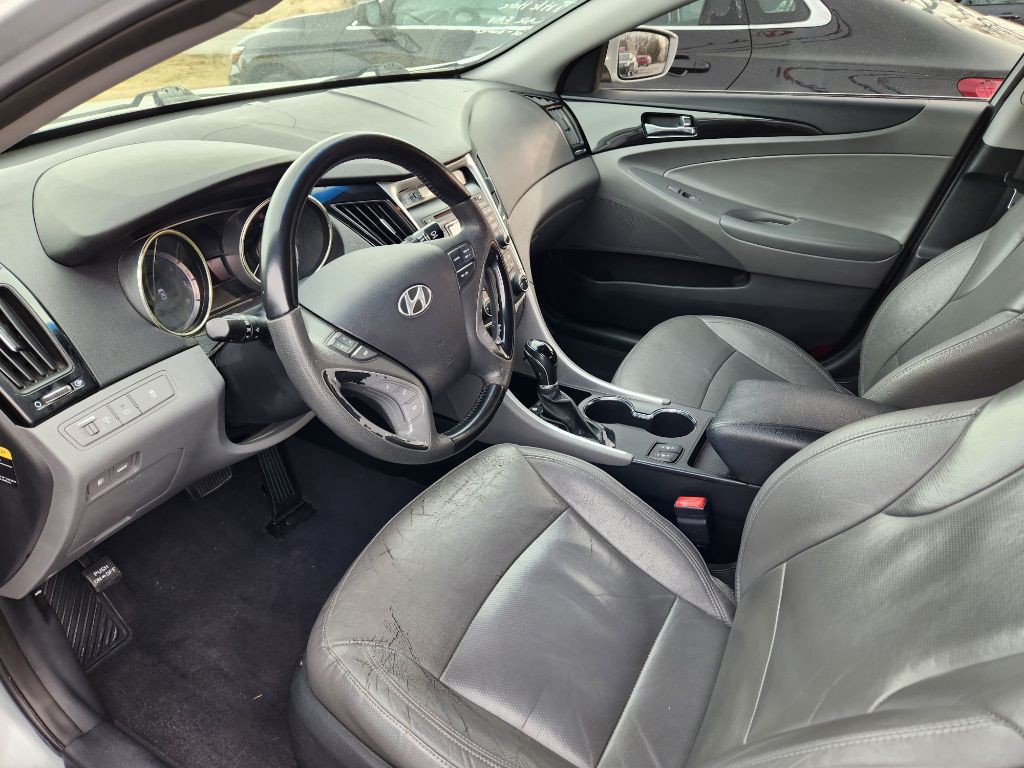 2012 Hyundai Sonata Image 7